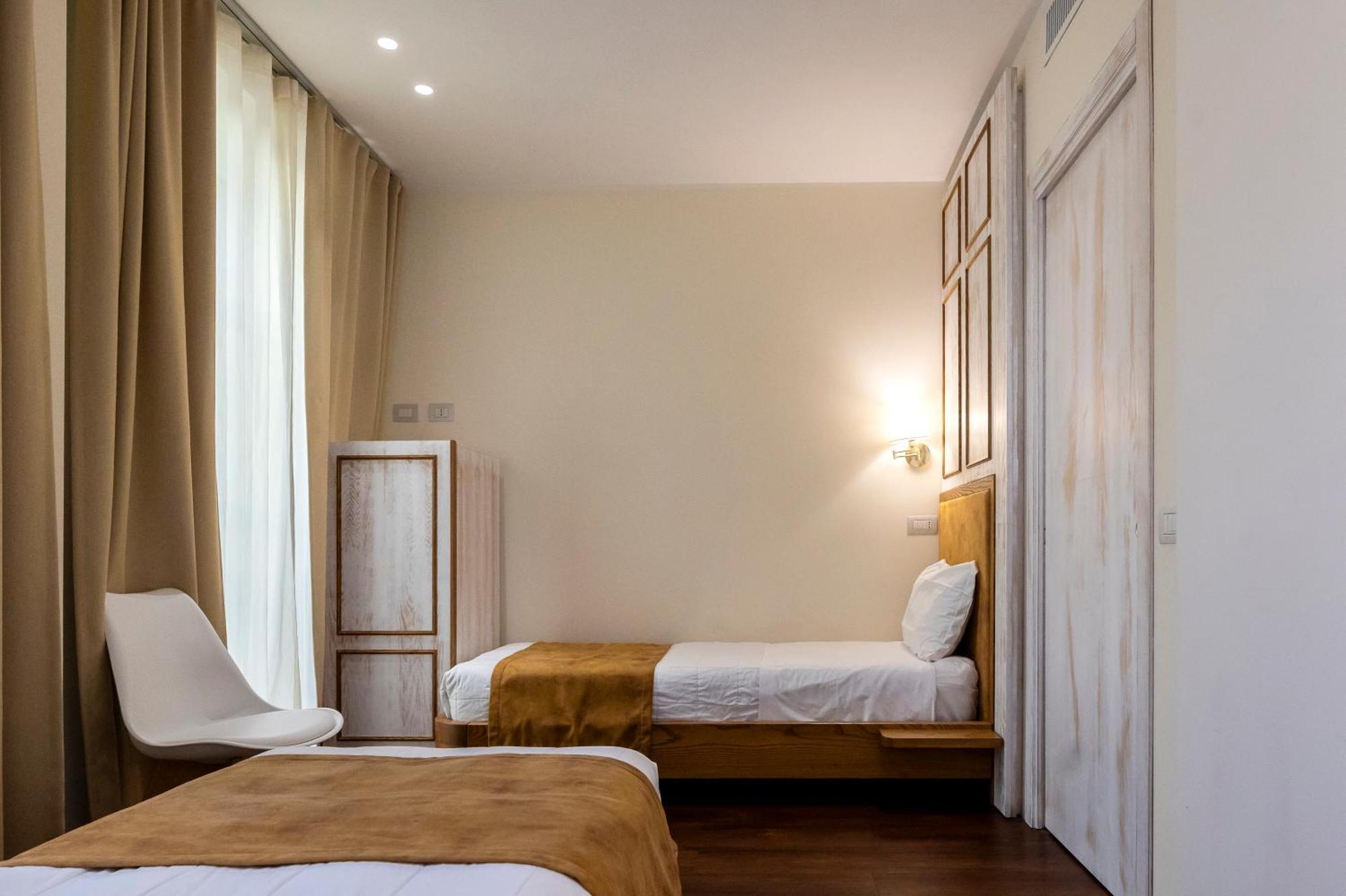 Il Belvedere Торно Экстерьер фото
